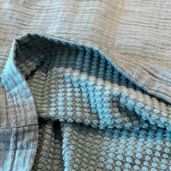 Columbia Turquoise Quarter-Zip Pullover - Picture 8 of 8